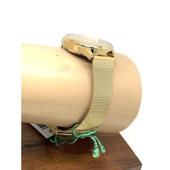 Lacoste Women's Watch 2001255 Club Quartz Gold Dial Mesh Stainless Steel 34mm - Picture 12 of 14